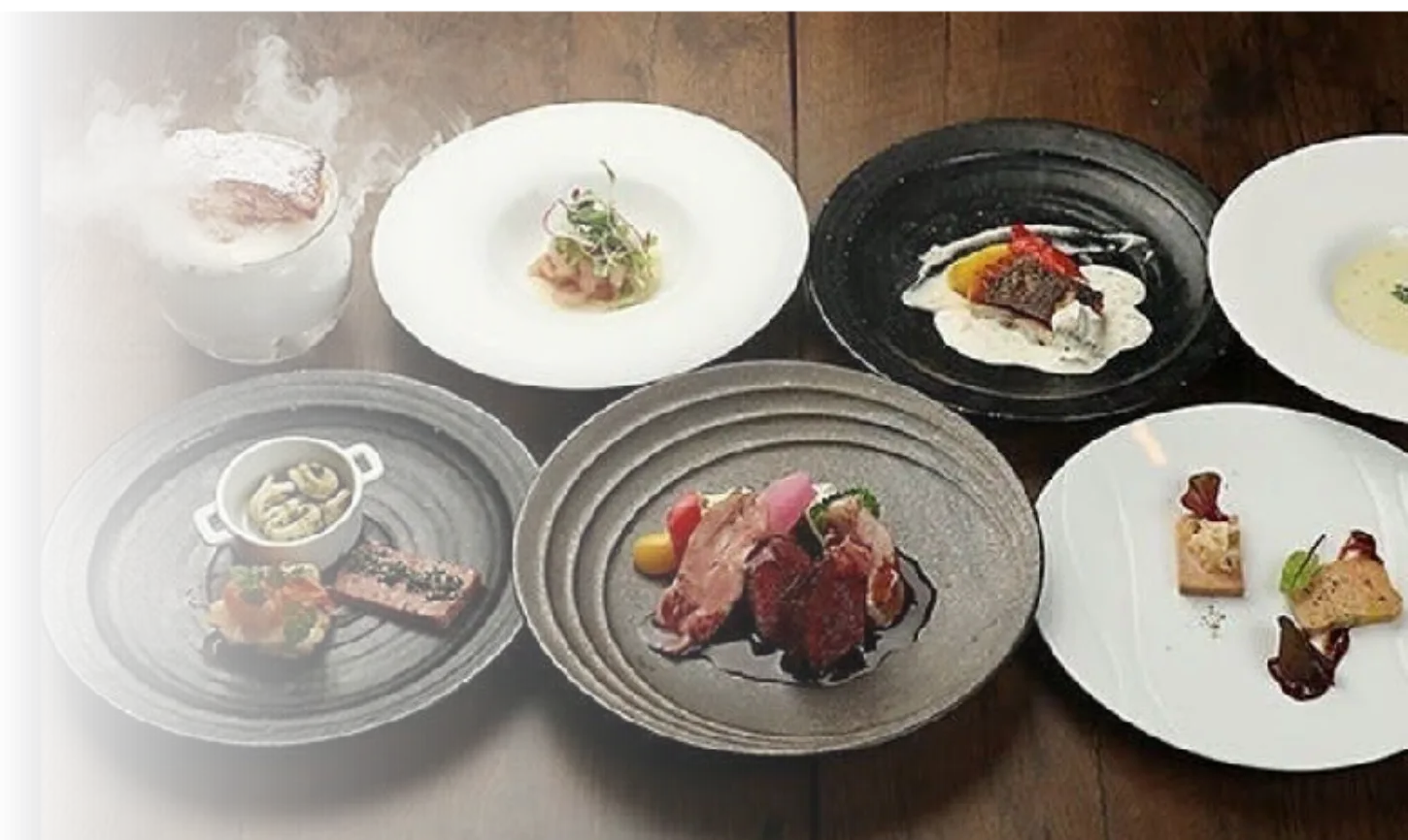 スペシャリテコースのコース料理画像